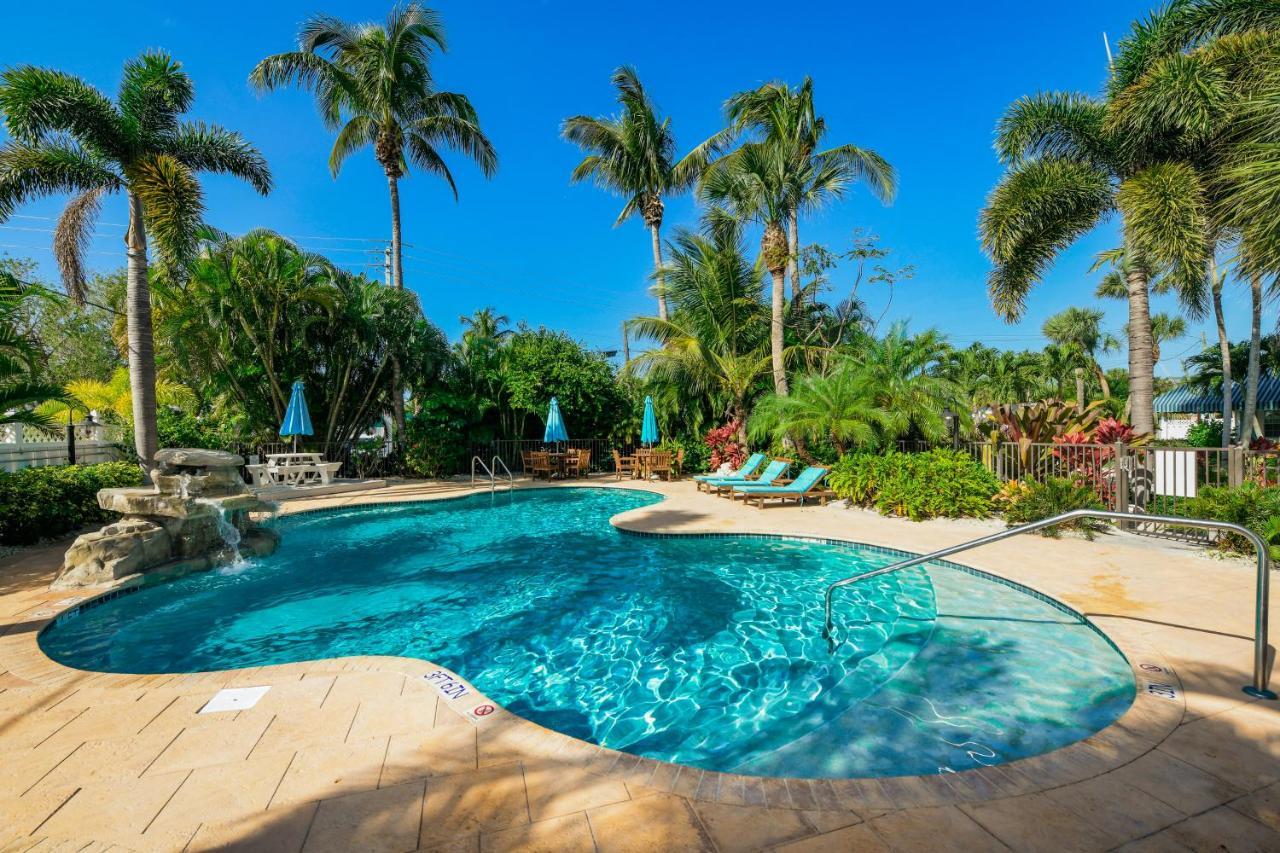 Tropical Breeze Resort サラソータ エクステリア 写真